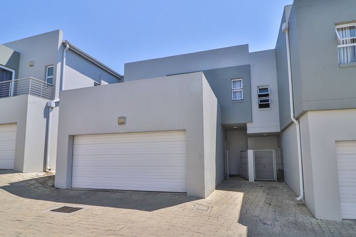 Property #ENT0264304, Townhouse for sale in Sandown