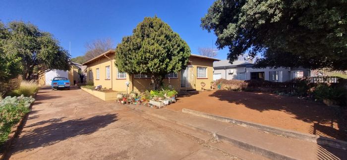 Property #ENT0264576, House for sale in Kuruman