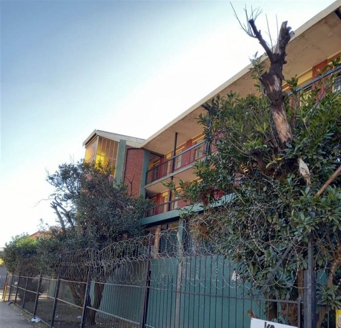 Property #ENT0264890, Apartment for sale in Kempton Park Central
