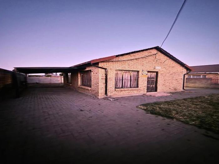 Property #ENT0264975, House for sale in Heidedal