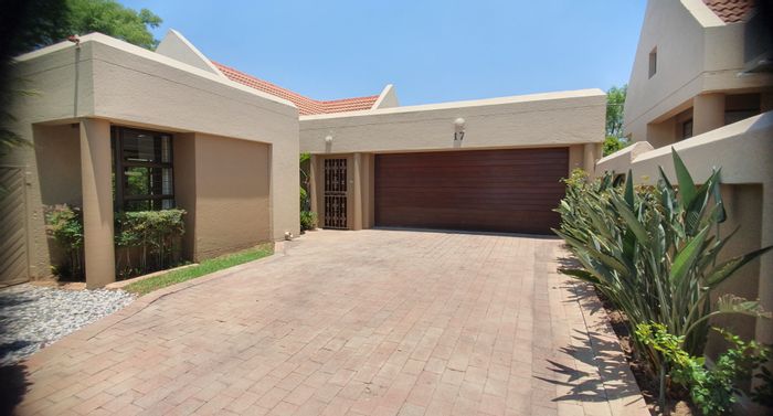 Property #ENT0264938, House rental monthly in Lonehill