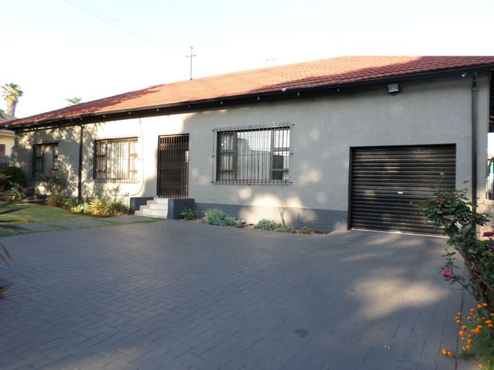 Property #ENT0265381, House for sale in Primrose