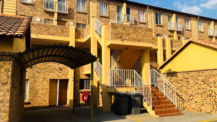 Property #ENT0265638, Apartment rental monthly in Halfway Gardens