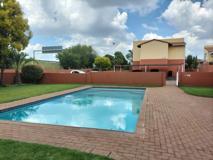 Property #ENT0267019, Townhouse for sale in Witfield