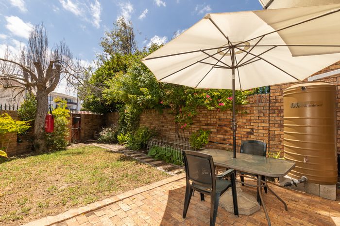 Property #ENT0267502, Townhouse for sale in Plumstead