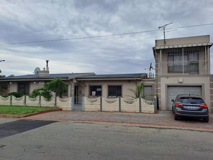 Property #ENT0268048, House for sale in Actonville