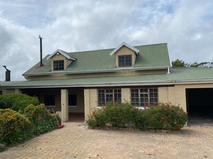 Property #ENT0268000, Small Holding for sale in Mossel Bay Rural