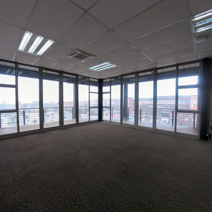 Property #ENT0268127, Office rental monthly in North Riding