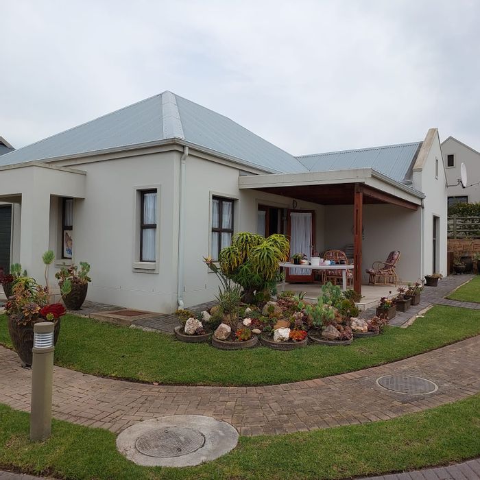 Property #ENT0268280, House pending sale in Kraaibosch Country Estate