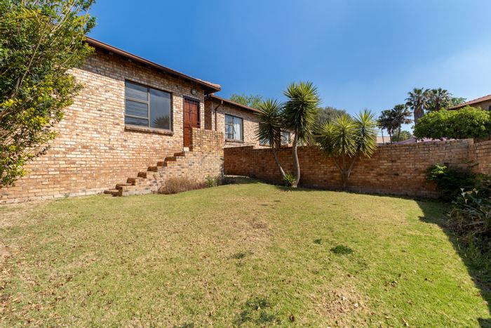 Property #ENT0268226, Townhouse for sale in North Riding