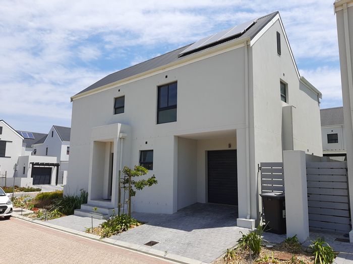 Property #ENT0268550, House for sale in Acorn Creek Lifestyle Estate