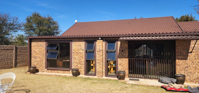 Property #ENT0268805, House for sale in Vaal Marina
