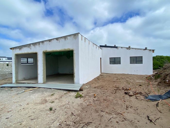 Property #ENT0269385, House for sale in Kleinbaai