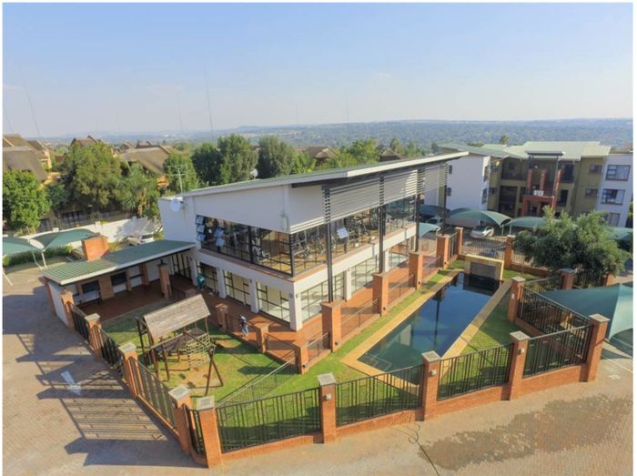 Property #ENT0269484, Apartment for sale in Douglasdale