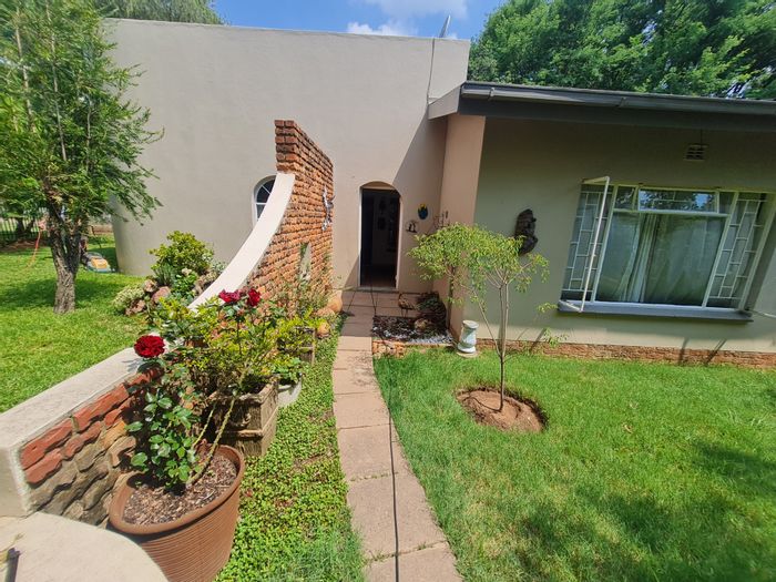 Property #ENT0269434, House for sale in Modimolle Rural