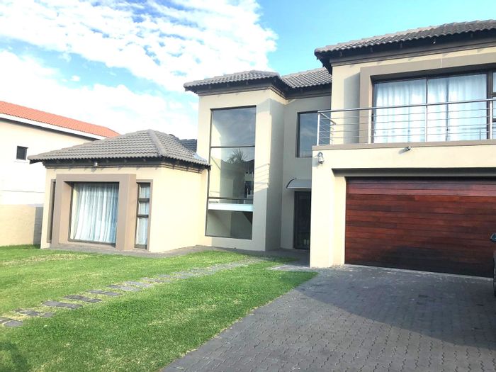 Property #ENT0276226, House for sale in Blue Valley Golf Estate