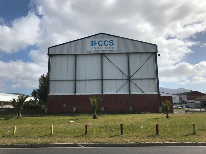 Property #ENT0205290, Coldstorage for sale in Diep River