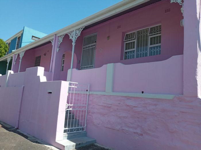 Property #ENT0208615, House for sale in Bo Kaap