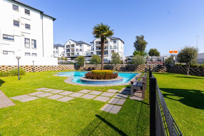 Property #ENT0209672, Apartment for sale in Bryanston