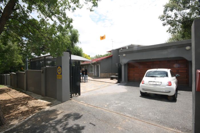 Property #ENT0215246, House for sale in Edenvale Central