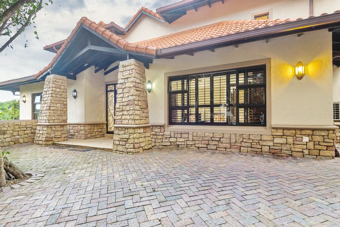 Property #ENT0217132, House for sale in Zimbali Coastal Resort & Estate