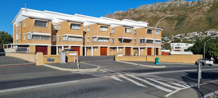 Property #ENT0217373, Apartment sold in Gordons Bay Village