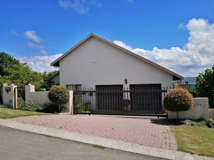 Property #ENT0219183, House sold in Fraaiuitsig