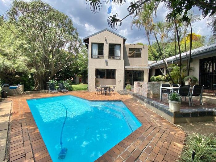 Property #ENT0220647, House for sale in Waterkloof Ridge