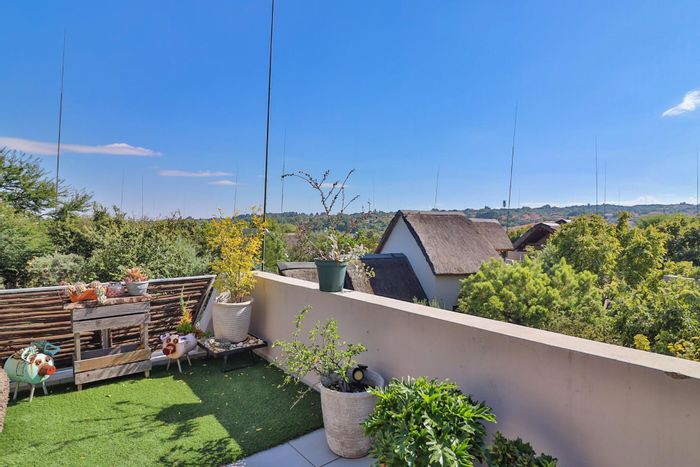 Property #ENT0221791, Apartment for sale in Witkoppen