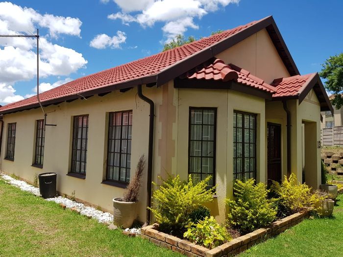 Property #ENT0226489, House for sale in Meredale