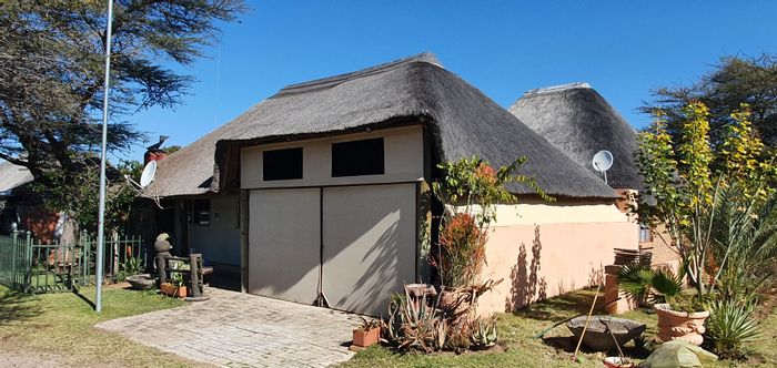 Property #ENT0226793, House for sale in Constantia Resort
