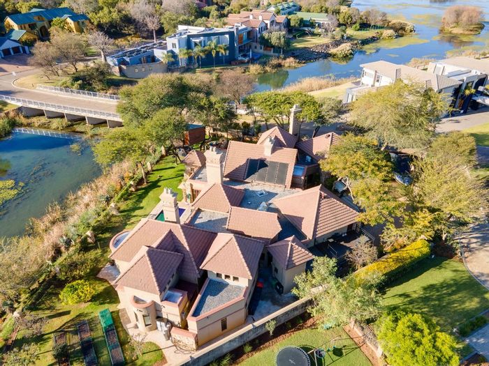 Property #ENT0227537, House for sale in Silver Lakes Golf Estate
