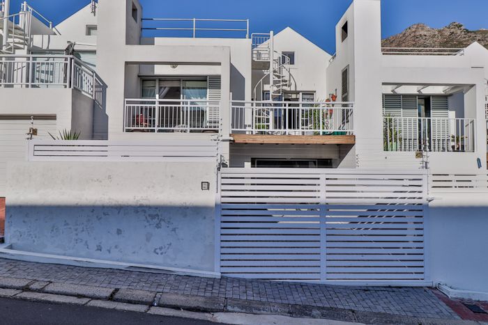 Property #ENT0227750, Apartment sold in Gordons Bay Village