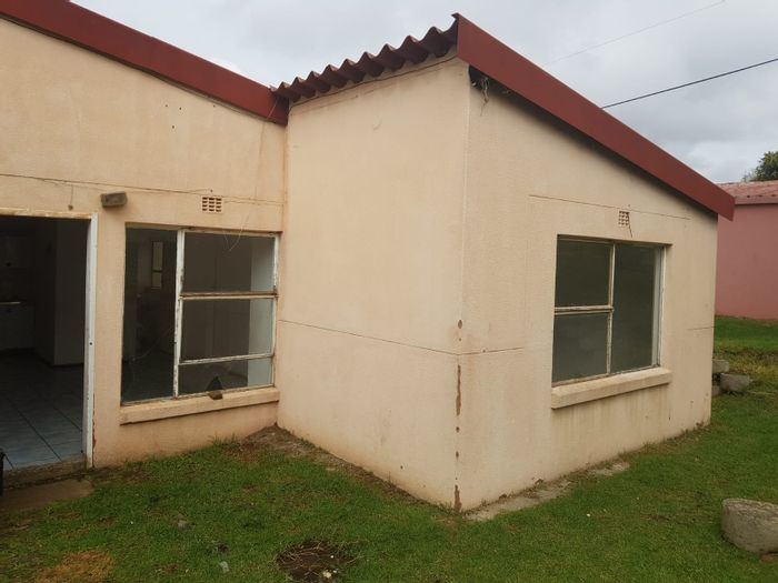 Property #ENT0228010, Apartment for sale in Bloubosrand