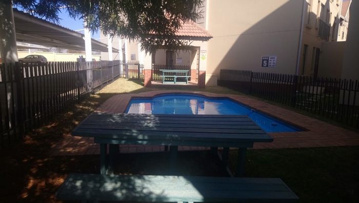 Property #ENT0230896, Apartment for sale in Kosmosdal