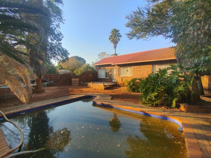 Property #ENT0231352, House sold in Rooihuiskraal