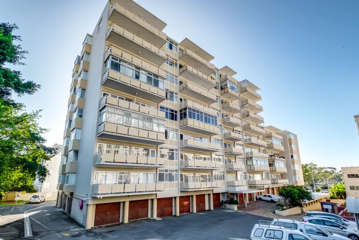 Property #ENT0231937, Apartment for sale in Green Point