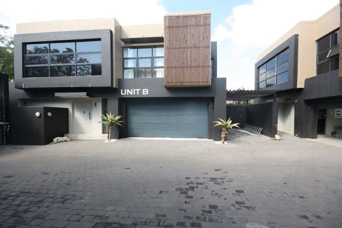 Property #ENT0232263, Townhouse for sale in Edendale