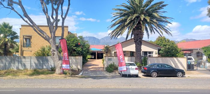 Property #ENT0232234, House sold in Gordons Bay Central