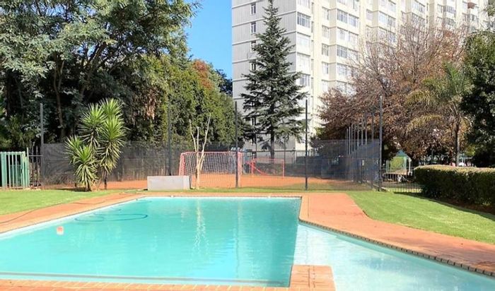 Property #ENT0232426, Apartment for sale in Bedford Gardens
