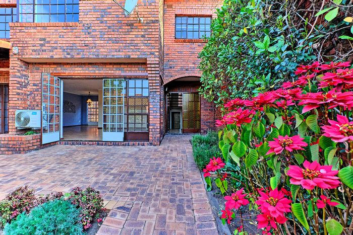 Property #ENT0233198, Townhouse for sale in Lonehill