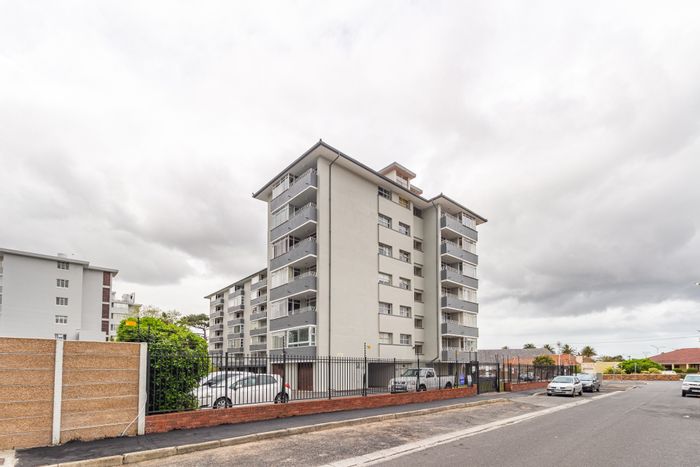 Property #ENT0233492, Apartment sold in Plumstead