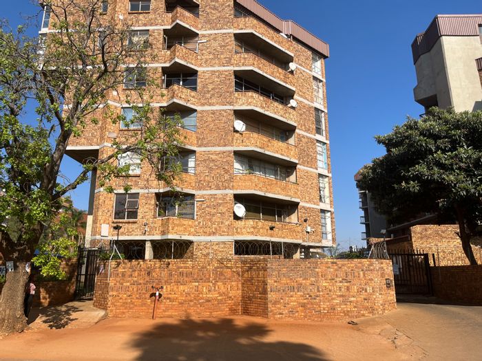 Property #ENT0234253, Apartment for sale in Pretoria North