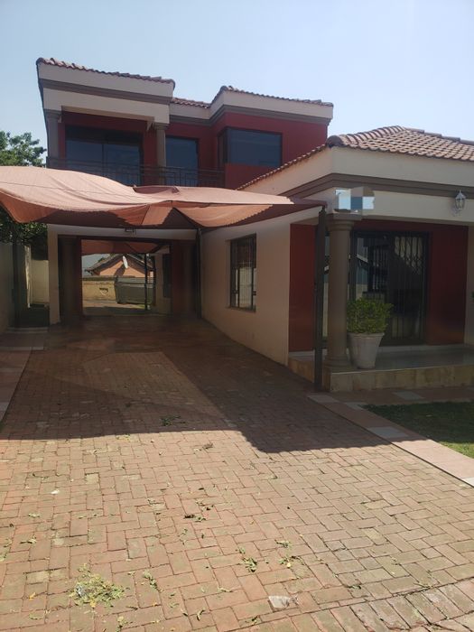 Property #ENT0234294, House for sale in Naturena