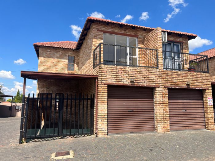 Property #ENT0234444, Townhouse sold in Eike Park