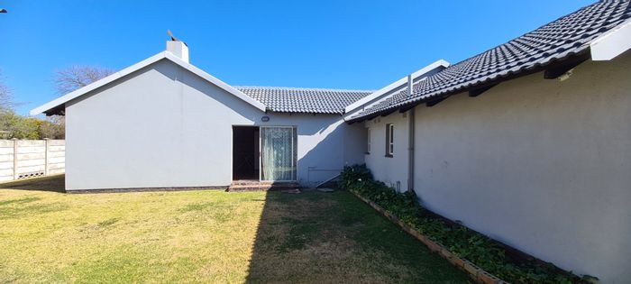 Property #ENT0235644, House for sale in Secunda