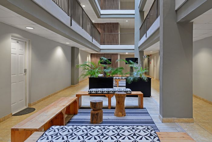 Property #ENT0235760, Apartment sold in Rondebosch Village