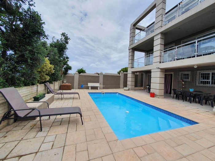 Jeffreys Bay Houses for sale