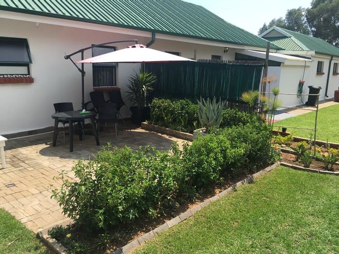 Property #ENT0237464, Townhouse for sale in Cullinan