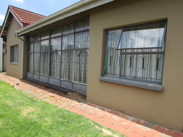 Property #ENT0238167, House for sale in Dalview